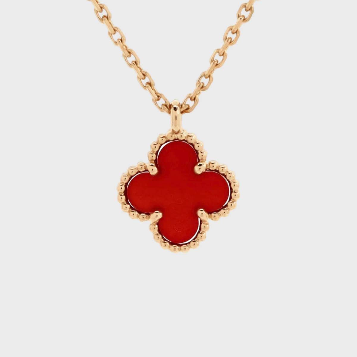 Van Cleef &amp; Arpels Sweet Alhambra