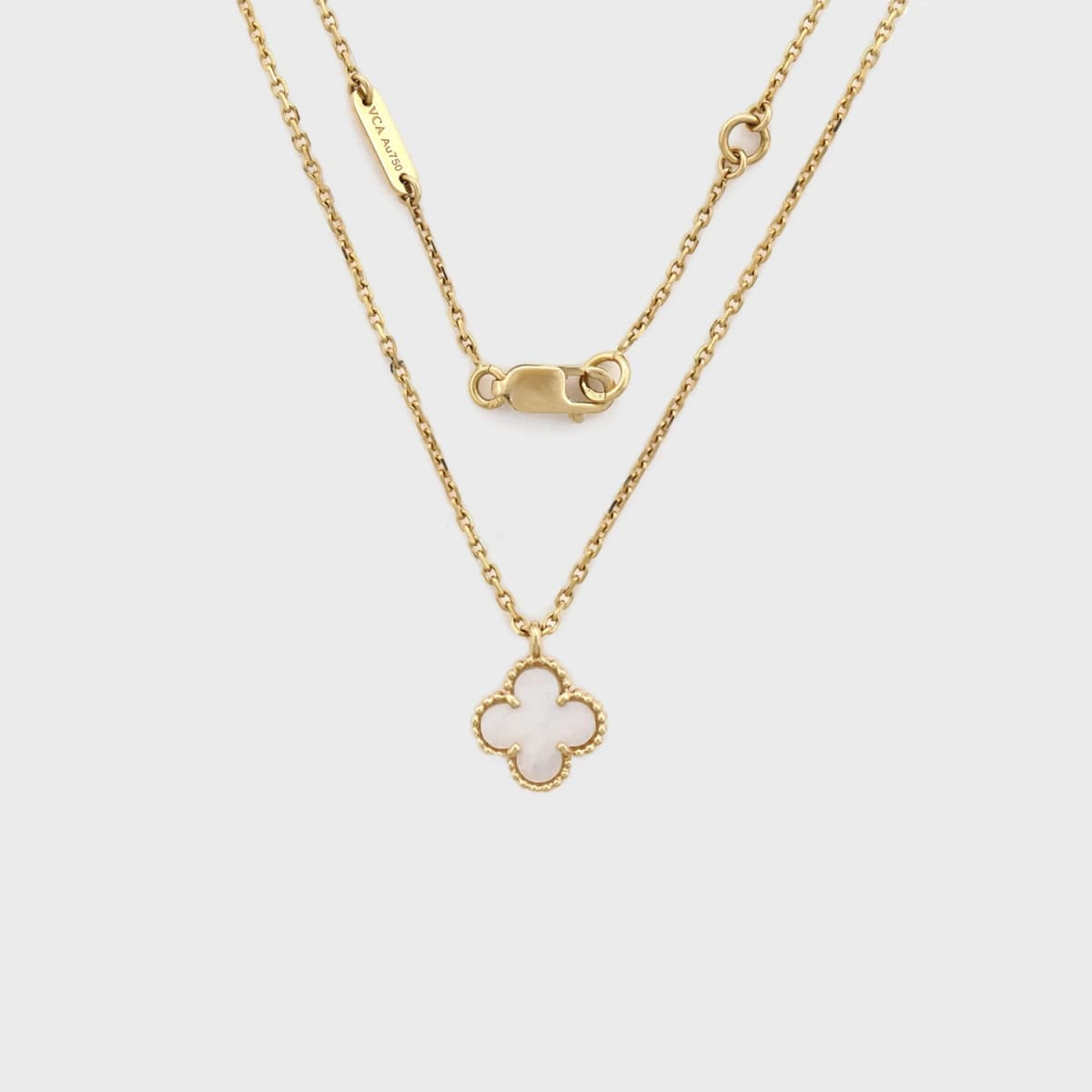 Van Cleef & Arpels Sweet Alhambra
