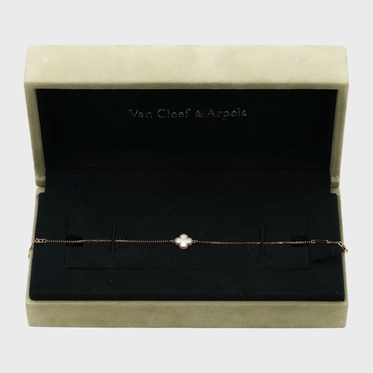 Van Cleef &amp; Arpels Sweet Alhambra
